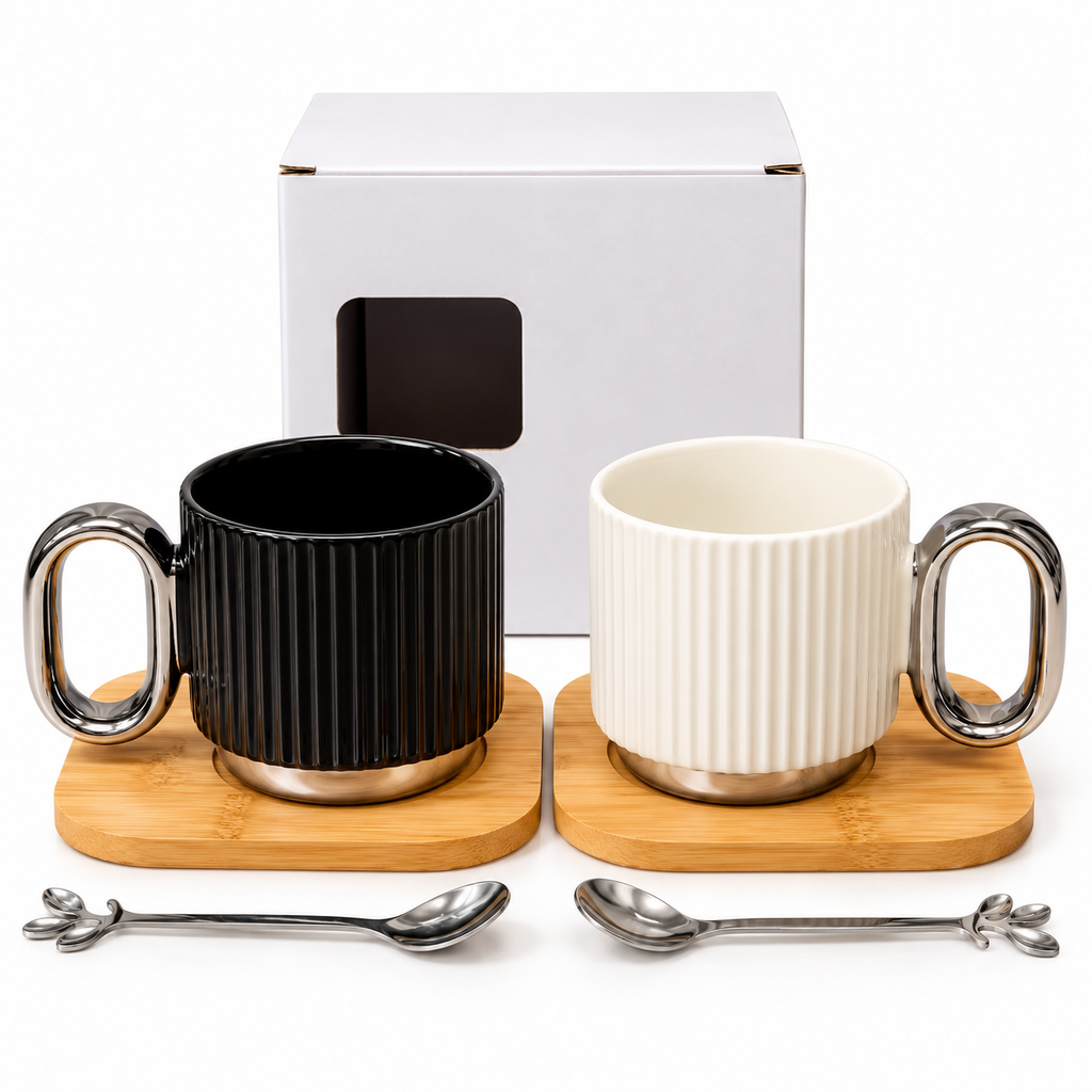 Taza Elegante con Base de Bambú y Cucharita Decorativa