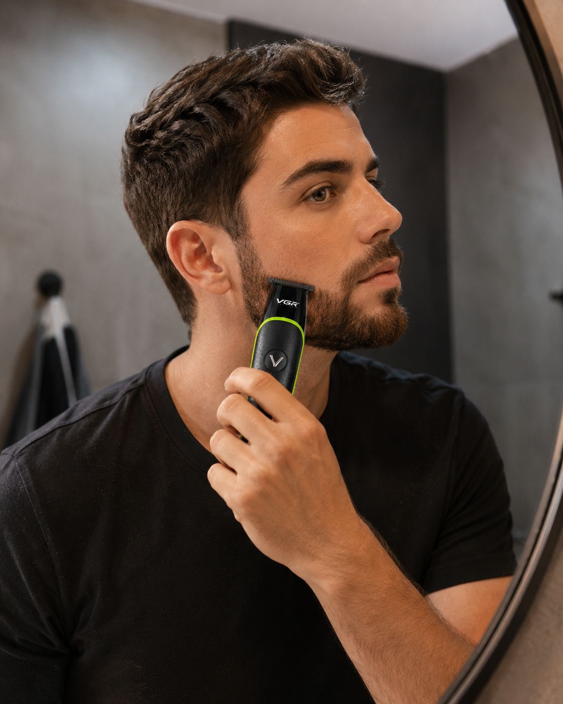 MÁQUINA CORTADORA DE CABELLO Y BARBA VGR V-191 PROFESIONAL