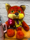 PELUCHE CON COBIJA.