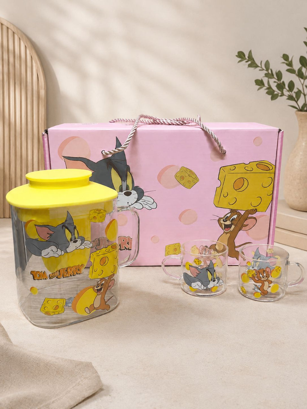 ✨TETERA Y VASOS DE TOM & JERRY✨.E1N8