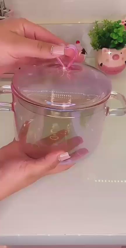 OLLA DE VIDRIO CORAZÓN ROSADO